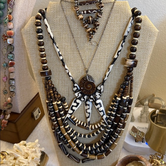 Come dig with me.  Unlisted gorgeousness in every price range. - Picture 11 of 17